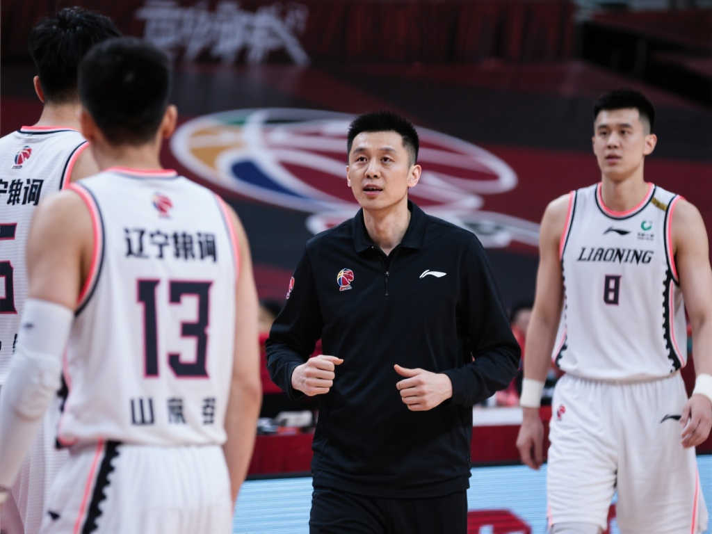 辽宁队迎4新援,三分王强势回归,杨鸣冲冠决心不变,痛失3核心 辽宁队迎4新援,三分王强势回归,杨鸣冲冠决心不变,痛失3核心